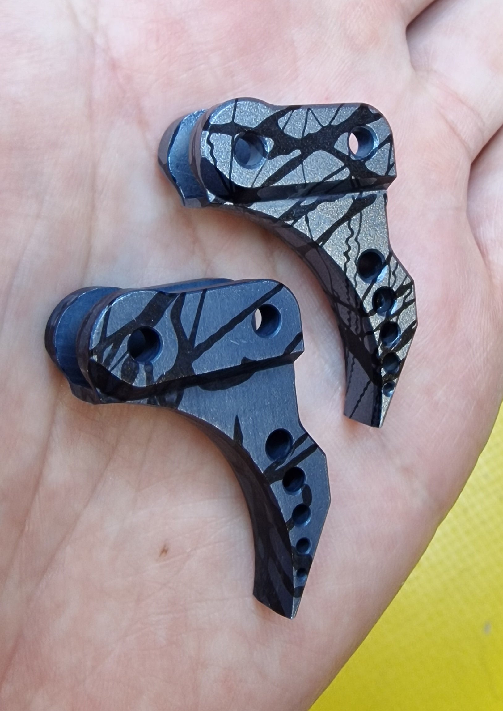 KC-02 TRIGGER FULL UPGRADE SET：FANG アジャスタブルトリガー +