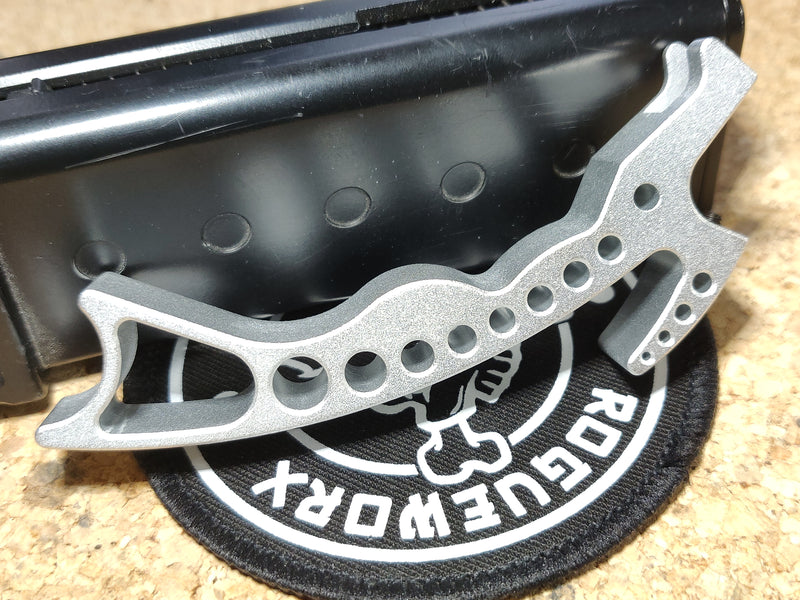 SABER ™ KC-02 MAG Release Lever